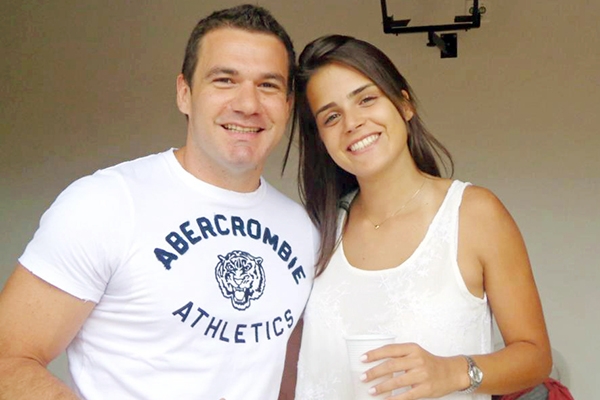Quem mudou de idade na última quinta-feira, 28, foi meu filho, Valdes Rodrigues Júnior, oficial de promotoria no Fórum local. Com ele, aí na foto, a Jéssica Geyerhahn, quintanista de direito, com quem está num sério relacionamento. Beijão de todos nós a e